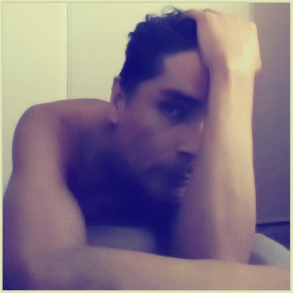 Meet your Posher, Daniél G. - Picture 1 of 2